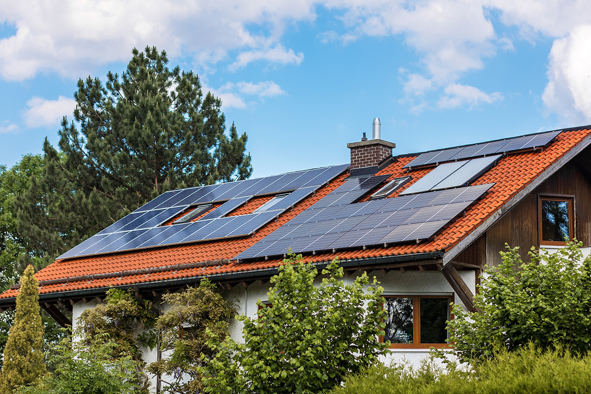 Welche Unterschiede gibt es zwischen Fotovoltaik und Solarthermie?